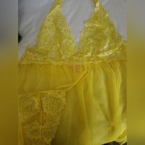 Victoria Secret Babydoll Chemise and Thong